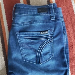 Ladie's Seven Skinny Jeans